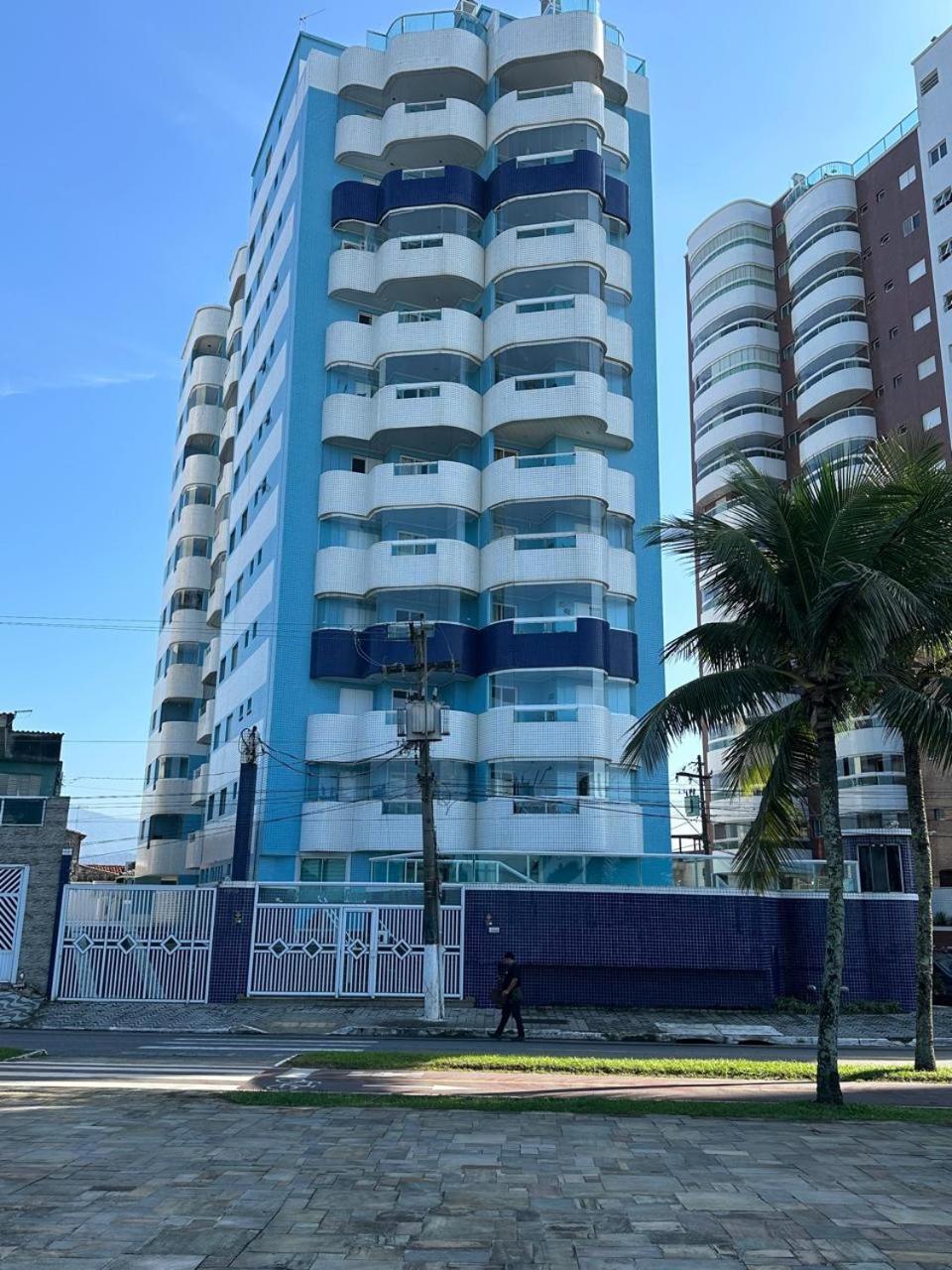 Edificio Roma Apartment